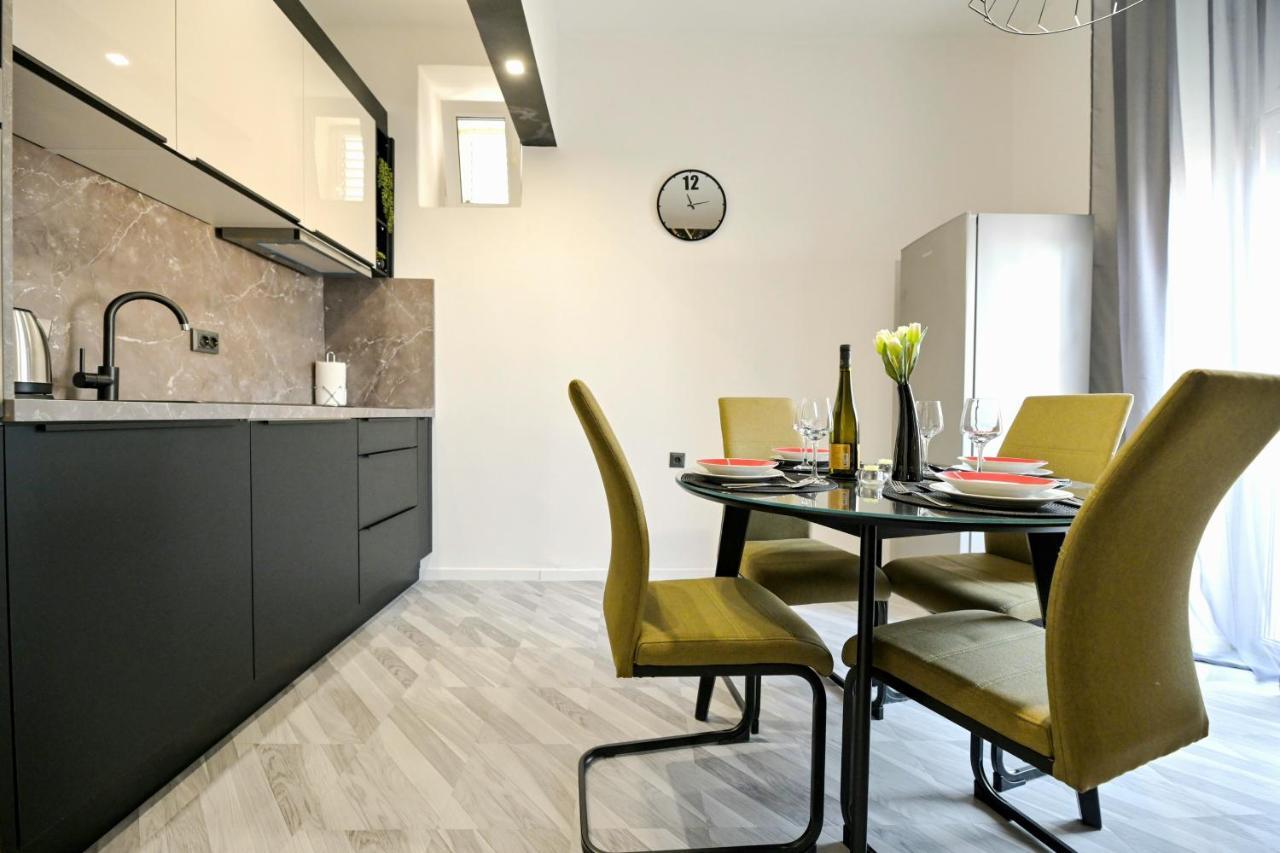 Luxury Apartment Laura Задар Екстериор снимка
